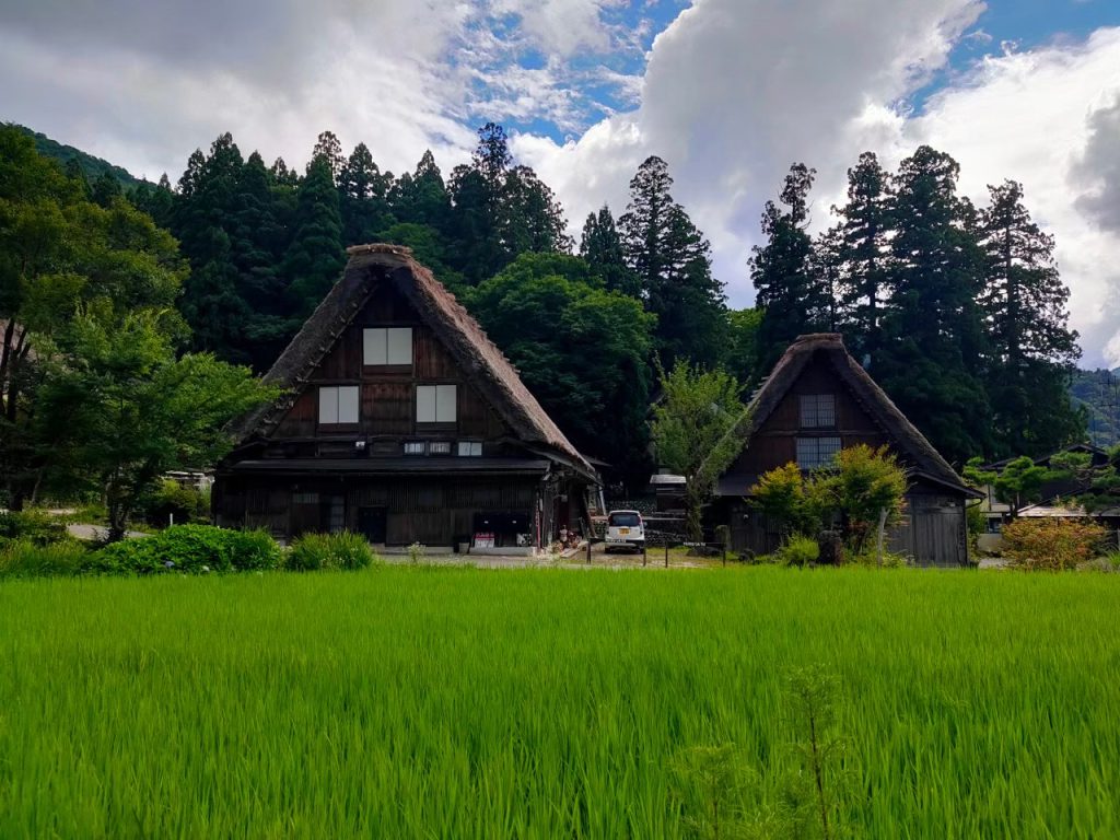 日本住宅の建築様式　合掌造集落～白川郷・五箇山～