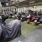 【バイク置き場】 バイク置き場の様子です。2024年8月17日現在は空き有り。月額　4000円～6000円。空き状況は随時ご確認をお願いいたします。