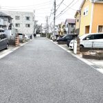 【全面道路】 全面道路の様子です。全面道路は、西側　公道　6ｍです。