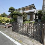 【駐車スペース】 駐車スペースは、コンクリート造です。