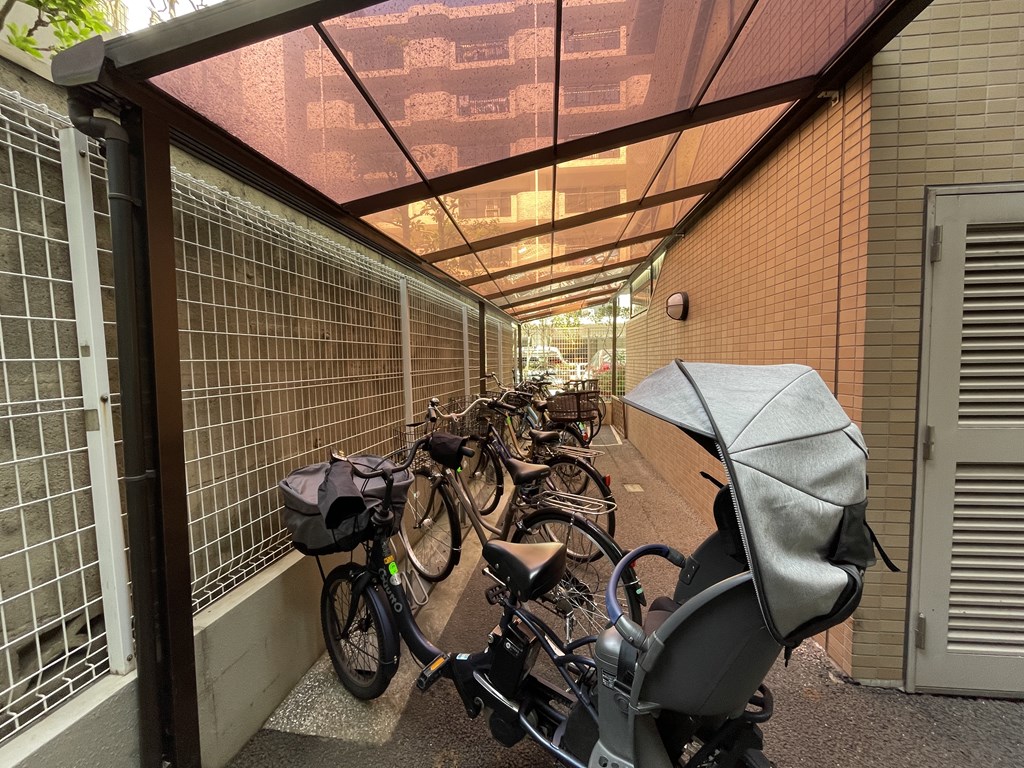 【駐輪場】駐輪場は月額200円になります。空き状況は随時ご確認ください。
