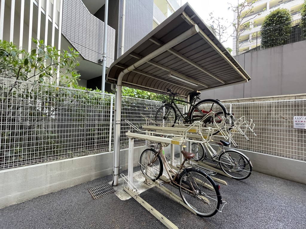 【駐輪場】駐輪場は月額200円になります。空き状況は随時ご確認ください。
