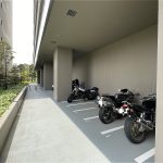 【バイク置き場】 バイク置き場の様子です。空き状況は随時ご確認ください。