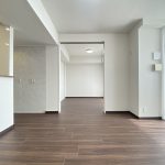【リビング】 LDKは約13帖の広さがあります。