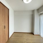 【洋室】 洋室は3部屋あります。全てのお部屋に収納完備。ウォークインクローゼット、フトンクローゼット等がついています。