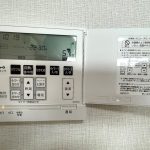 【床暖房】 床暖房のリモコン部分です。床暖房は、足元から温められるので快適。掃除がしやすいのでハウスダストやアレルギーのある方も安心してお使いいただけます。