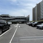 【駐車場】 駐車場の様子です。月額　9000円～12000円になります。空き状況は随時ご確認ください。