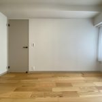 【洋室】 洋室は4部屋あります。全てのお部屋に収納完備。ウォークインクローゼットもあります。
