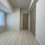 【洋室】 洋室は3部屋あります。全てのお部屋に収納が備わっています。