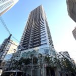 【外観】 地上34階、地下1階だての19階部分の角部屋になります。フルリノベーション済みなので綺麗ない部屋ですぐに新生活が始められます。