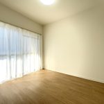 【洋室】 洋室は3部屋。全てのお部屋に収納があります。ウォークインクローゼットや寝具が収納できるフトンクローゼットもプランニングしています。