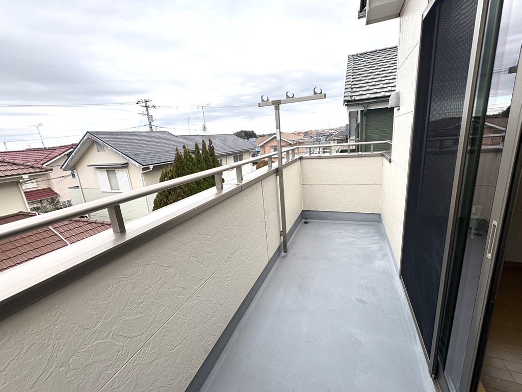 【バルコニー】