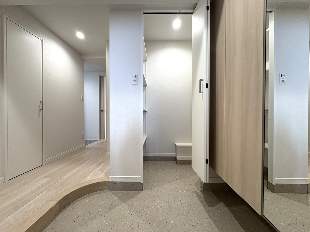 【バルコニー】 バルコニーの様子です。