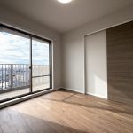 【洋室】 3部屋の洋室には収納完備。ウォークインクローゼットもあります。