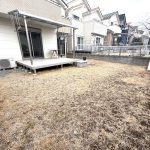 【庭】広いお庭があります。カースペースも確保されています。