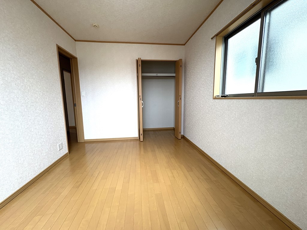 【洋室】全居室に収納完備