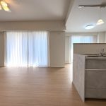 【リビング】 明るくて風通し良好。快適にお過ごしいただけます。