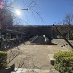 【敷地内公園】 憩いの場になっています。お子様にも安心して遊んでいただけます。