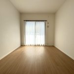 【洋室】 洋室は3部屋あります。全てのお部屋に収納完備されています。